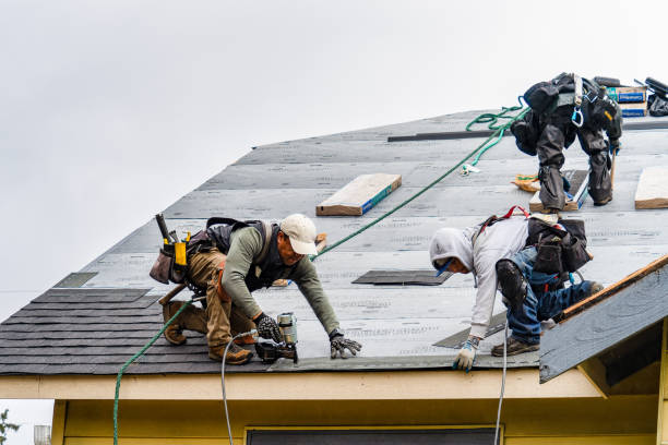 Professional Gutter Installation technician working in Ansonia, OH